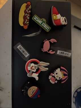 CROCS Jibbitz Pins Set – Multicolor Cartoon Characters